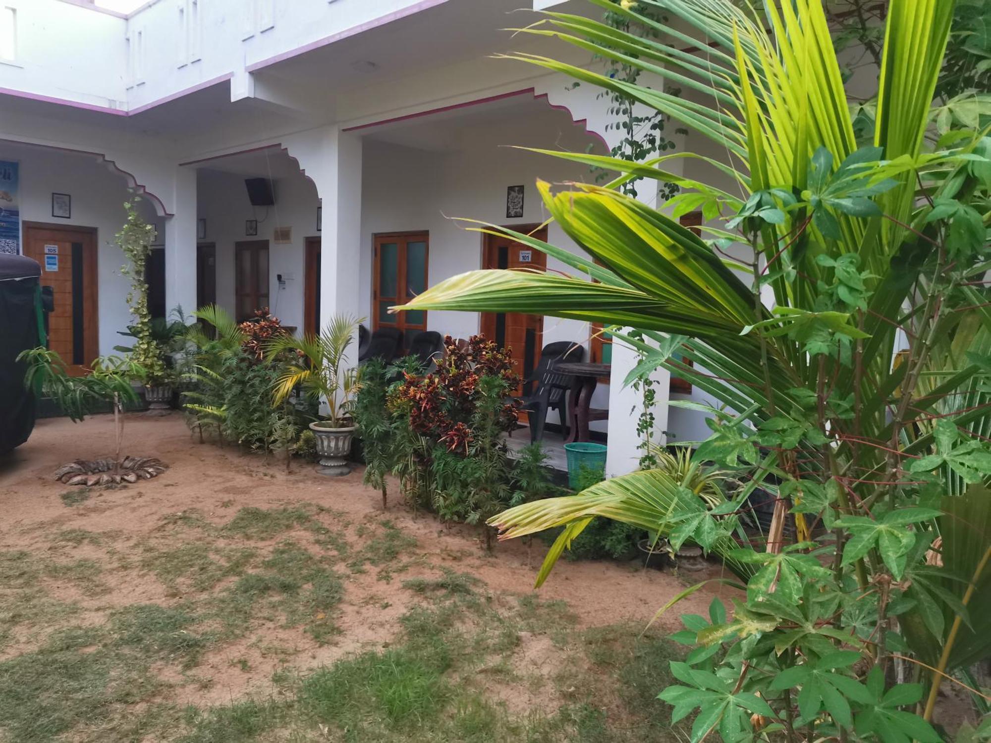 Beach Life Uppuveli Trincomalee Extérieur photo